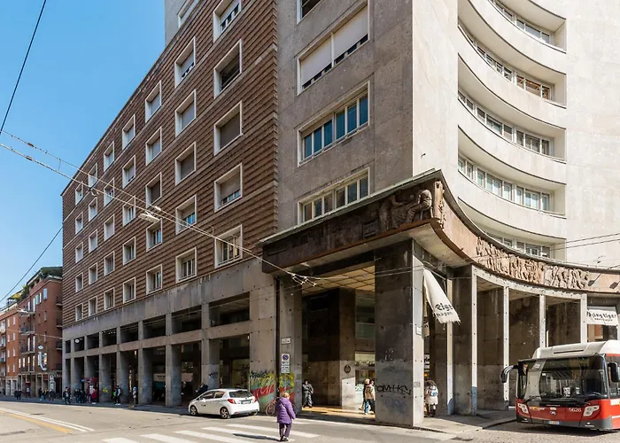 Lame 15 بولونيا