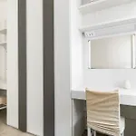 Lame 15 Apartment